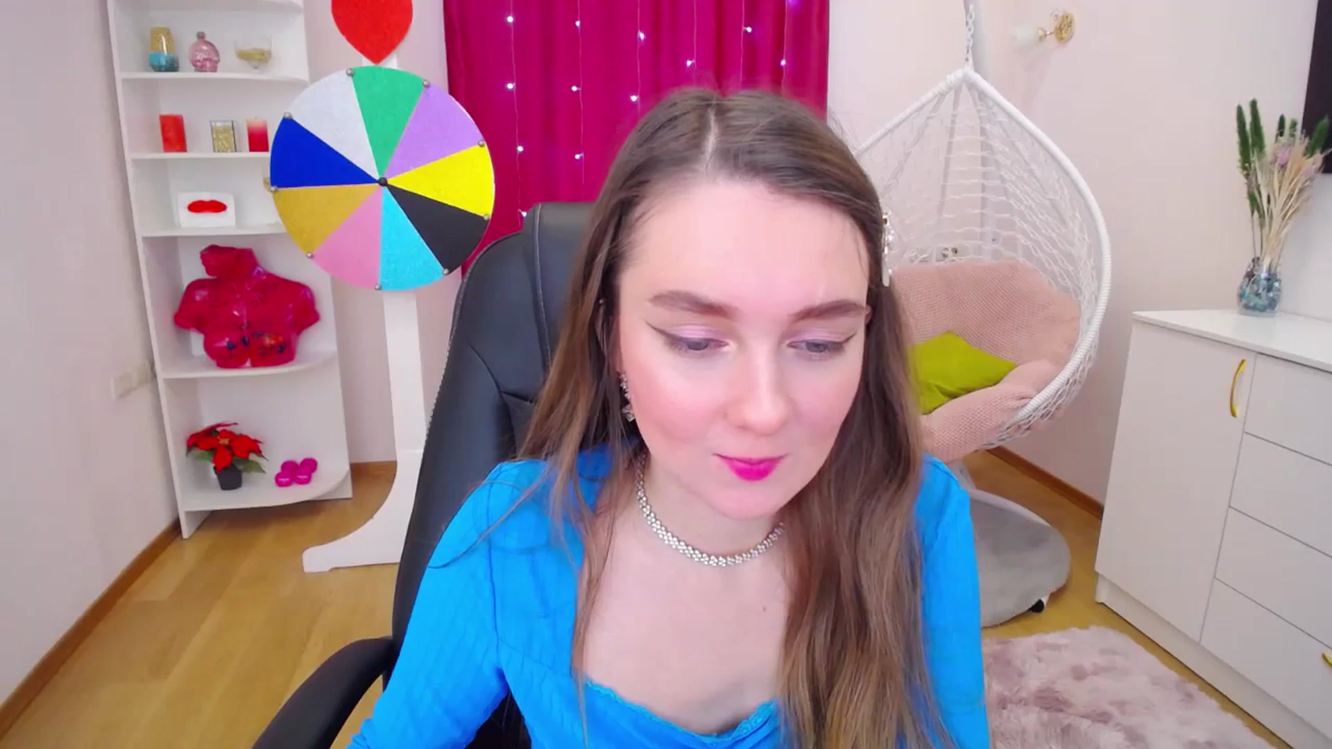 Gallery image thumbnail from Milim_Nava's myfreecams stream on, 09/24/2023, 11:46 image 7 of 20