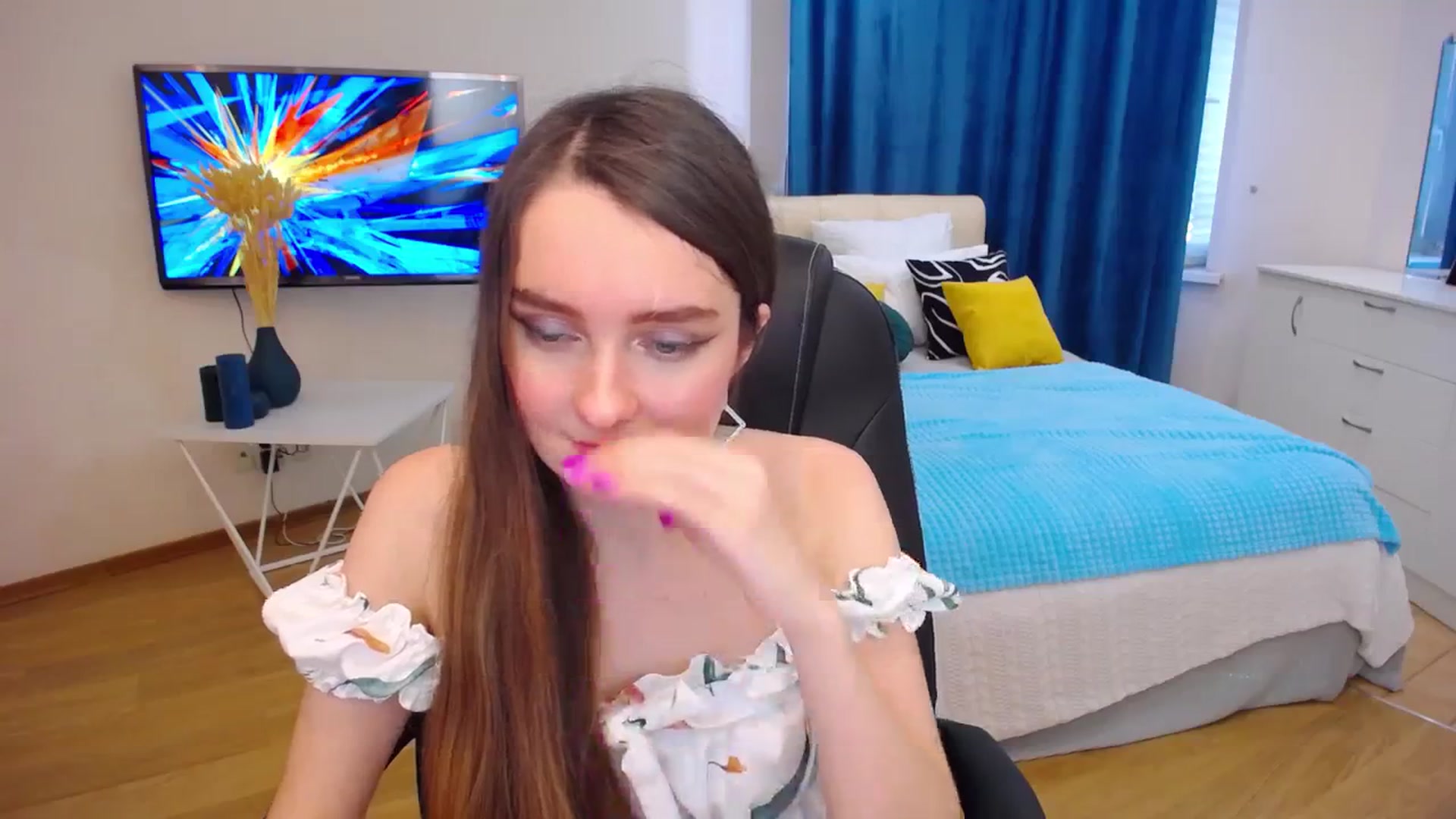 Gallery image thumbnail from Milim_Nava's myfreecams stream on, 09/29/2023, 07:25 image 3 of 20
