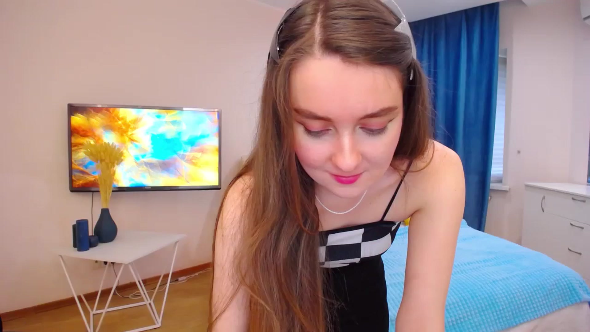 Gallery image thumbnail from Milim_Nava's myfreecams stream on, 10/05/2023, 11:05 image 11 of 20