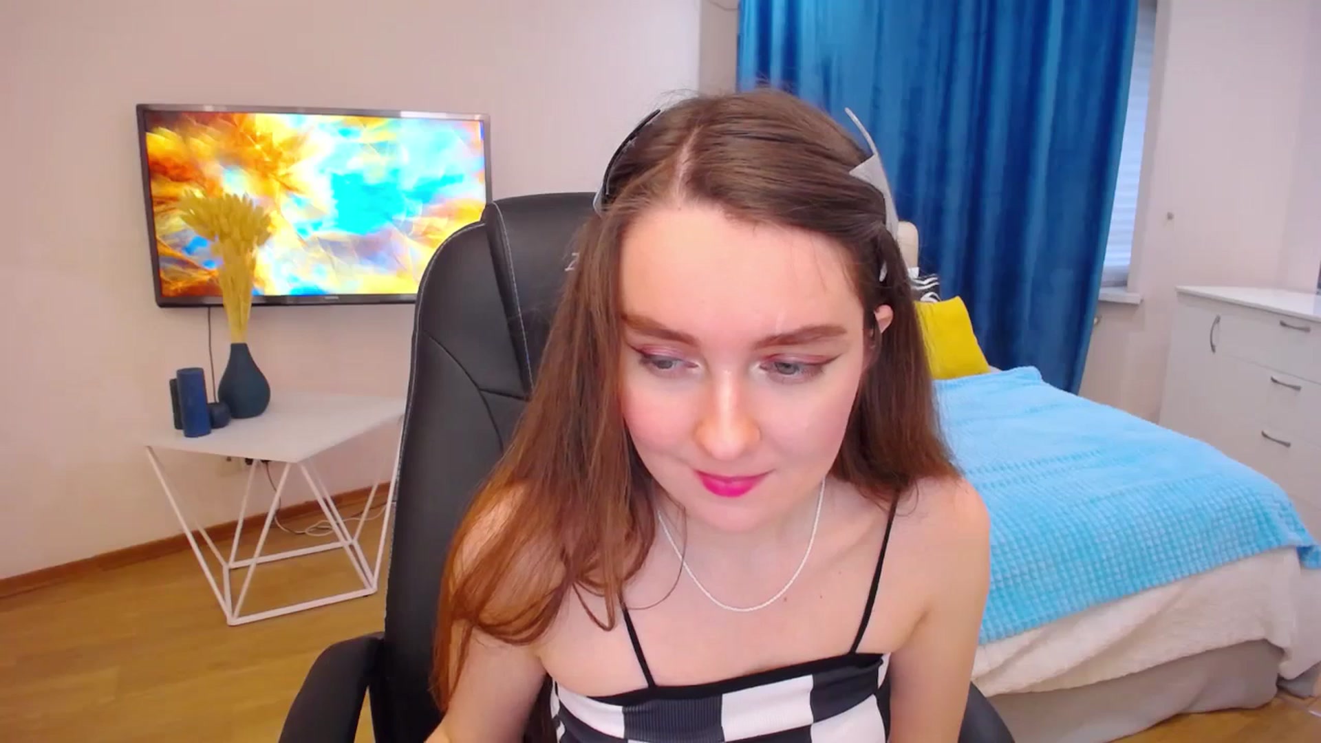 Gallery image thumbnail from Milim_Nava's myfreecams stream on, 10/05/2023, 11:05 image 15 of 20