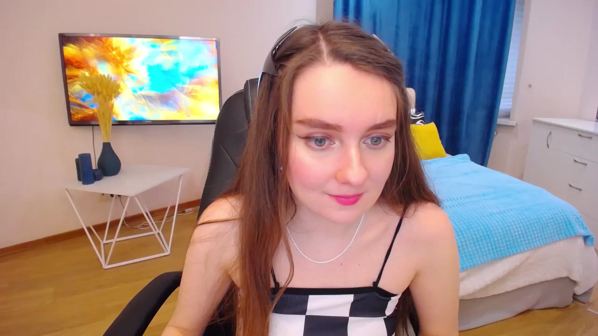 Gallery image thumbnail from Milim_Nava's myfreecams stream on, 10/05/2023, 11:49 image 1 of 20