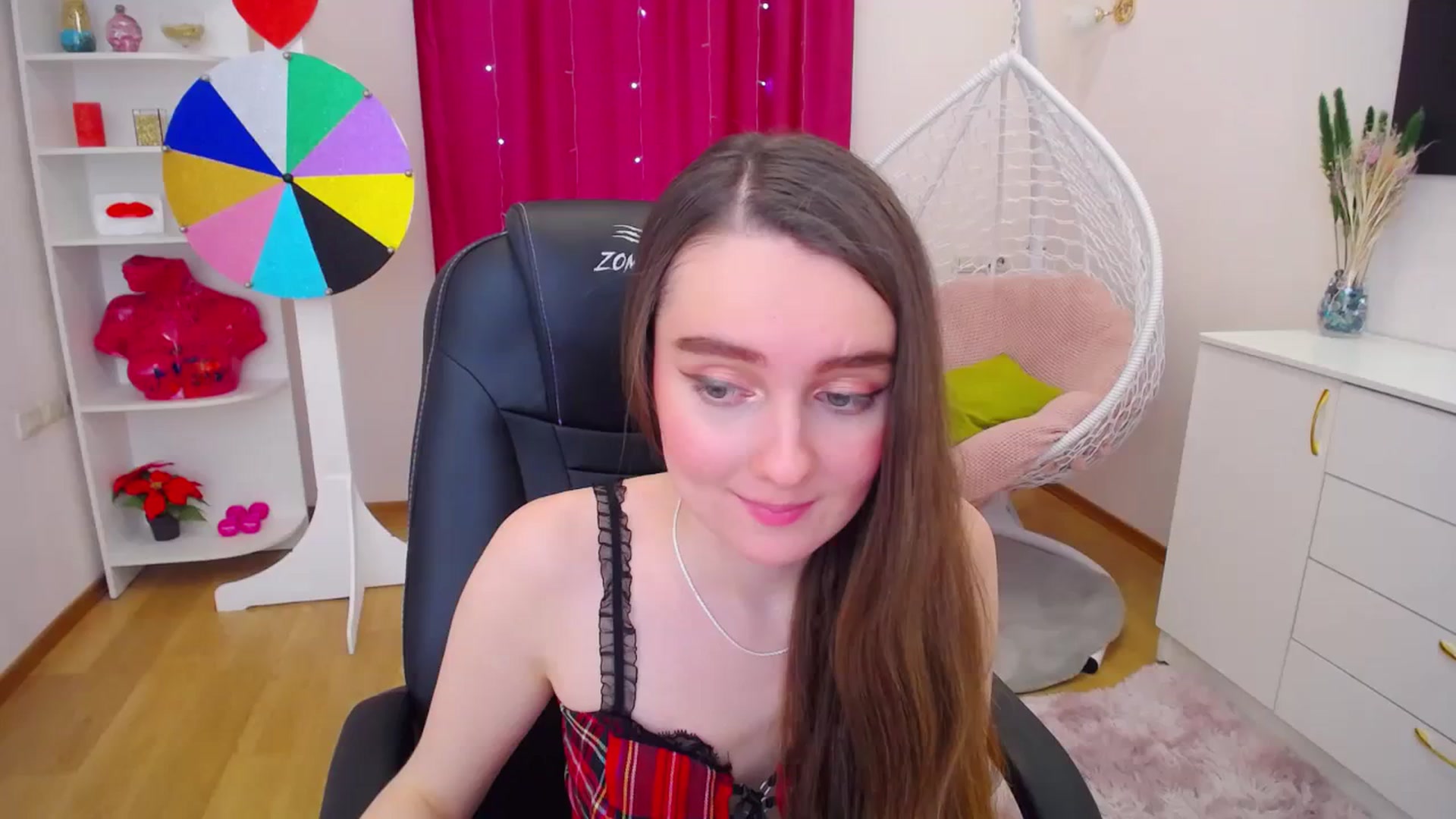 Gallery image thumbnail from Milim_Nava's myfreecams stream on, 10/06/2023, 13:56 image 7 of 20