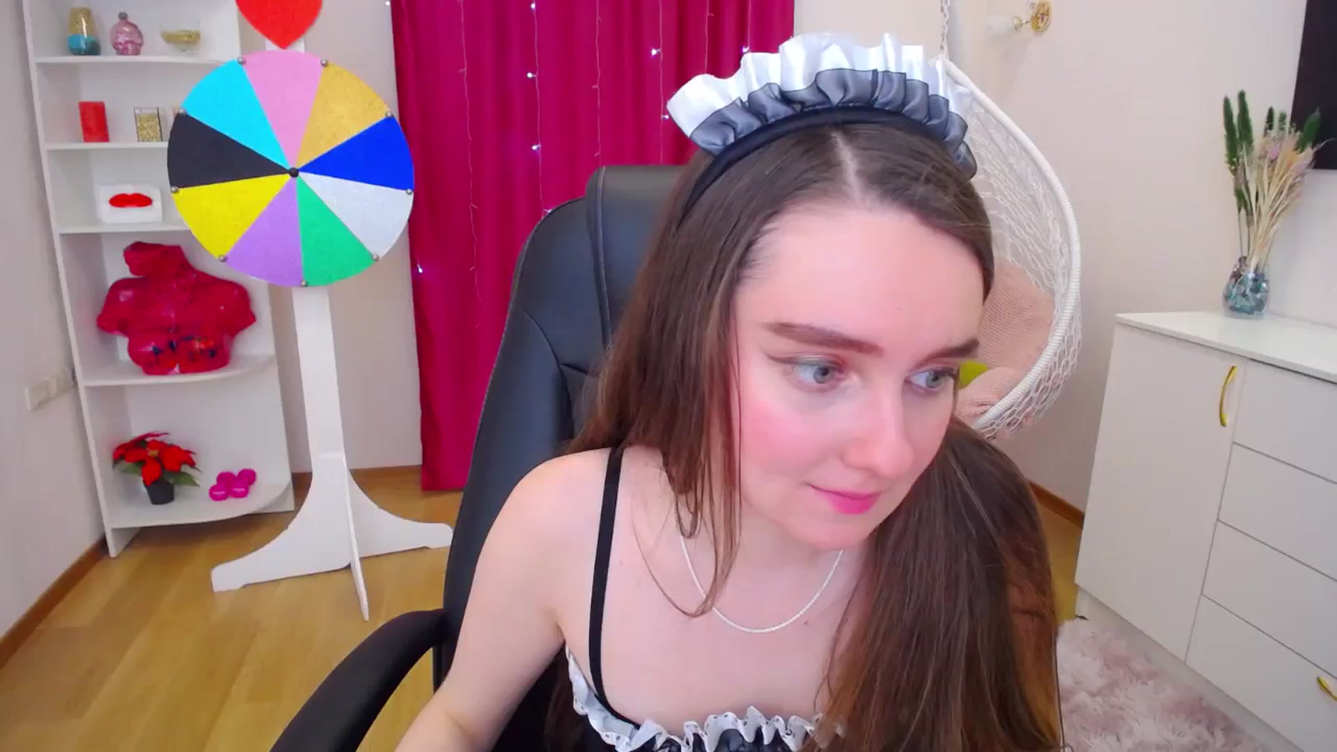 Gallery image thumbnail from Milim_Nava's myfreecams stream on, 10/06/2023, 16:48 image 19 of 20
