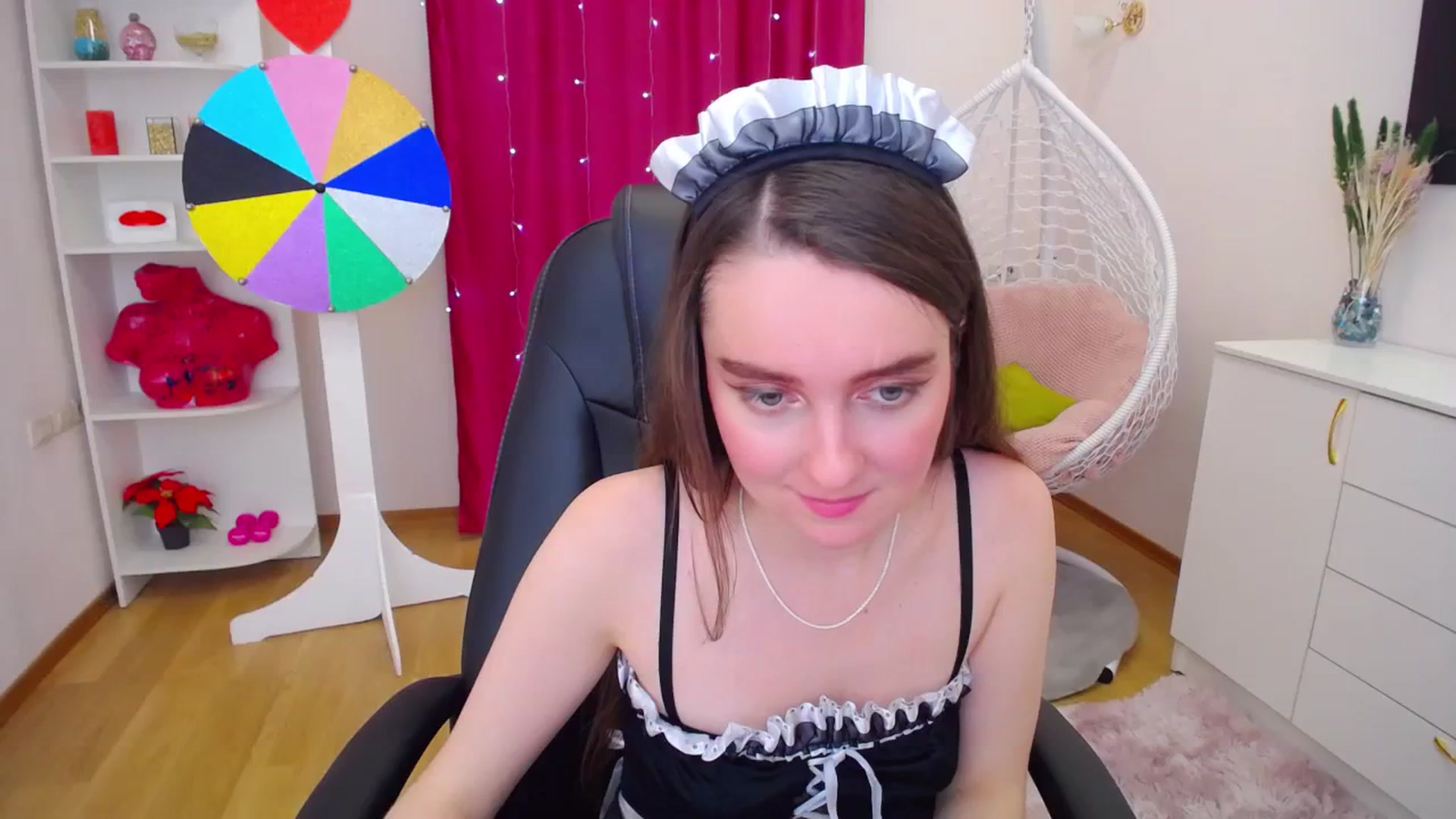 Gallery image thumbnail from Milim_Nava's myfreecams stream on, 10/06/2023, 16:48 image 12 of 20