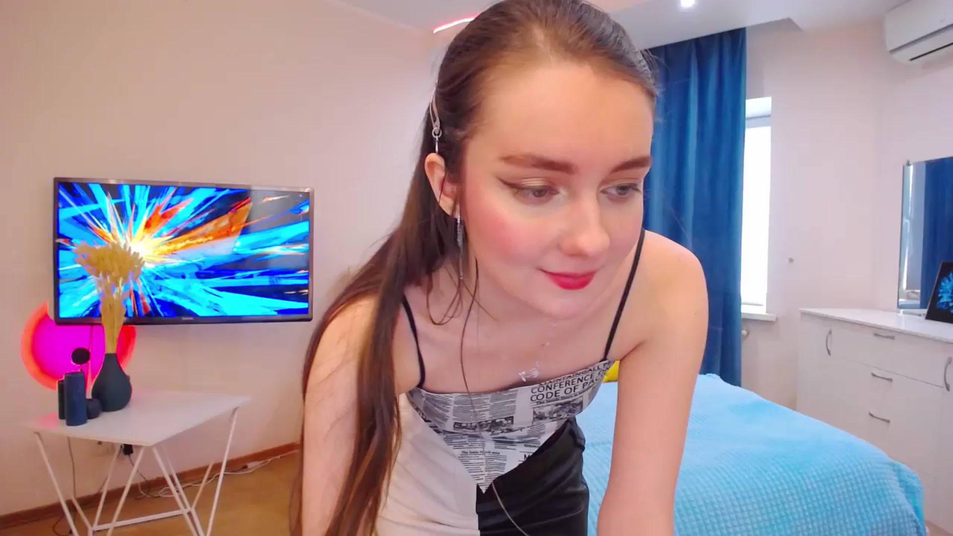 Gallery image thumbnail from Milim_Nava's myfreecams stream on, 10/12/2023, 12:20 image 13 of 20