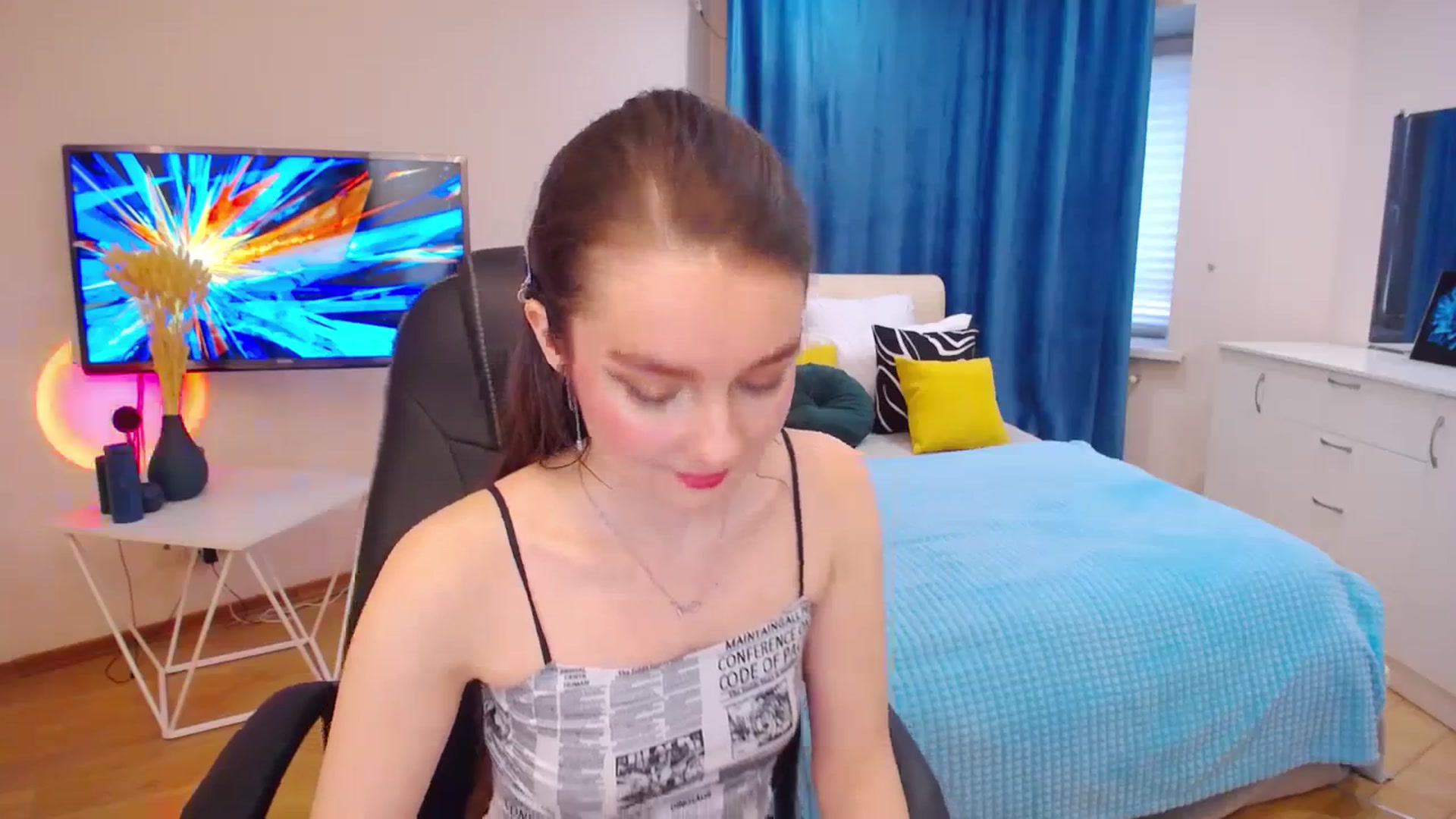 Gallery image thumbnail from Milim_Nava's myfreecams stream on, 10/12/2023, 13:16 image 5 of 20