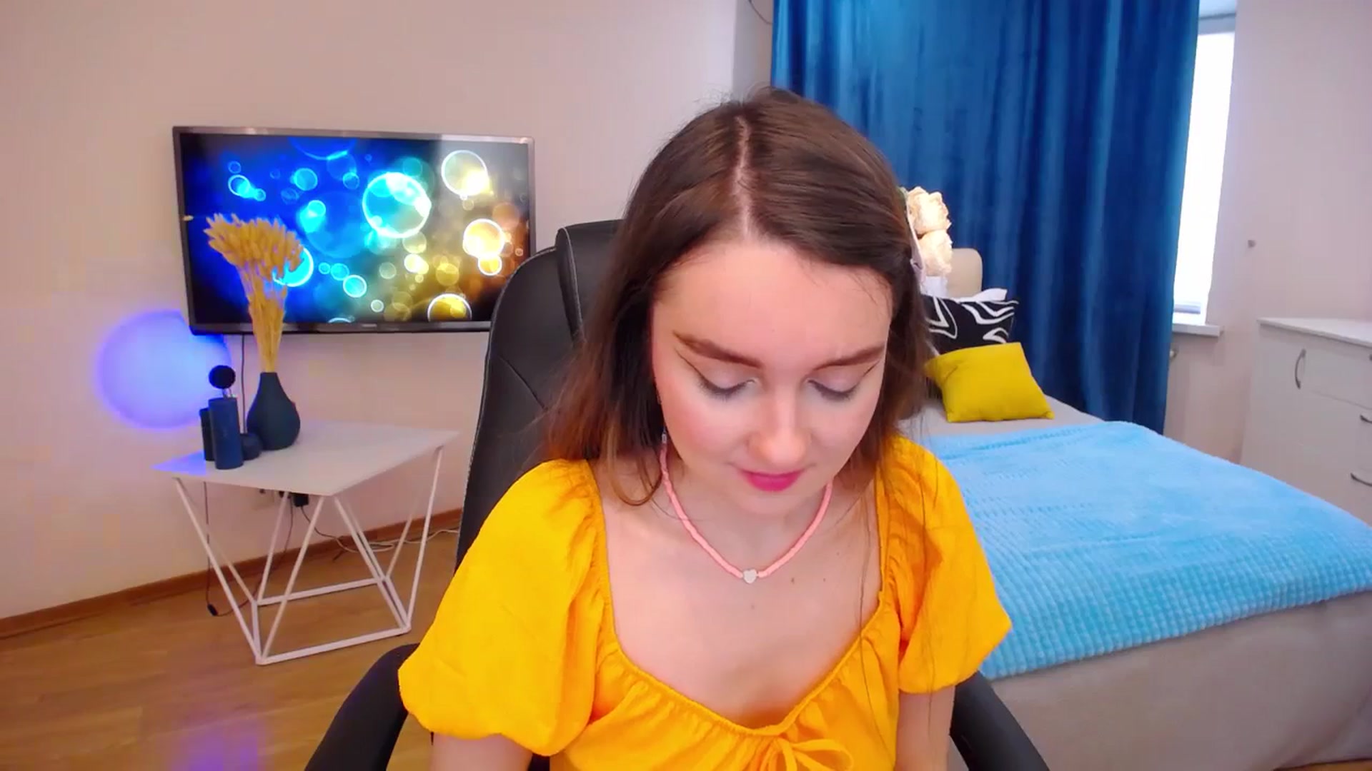 Gallery image thumbnail from Milim_Nava's myfreecams stream on, 10/15/2023, 11:01 image 3 of 20