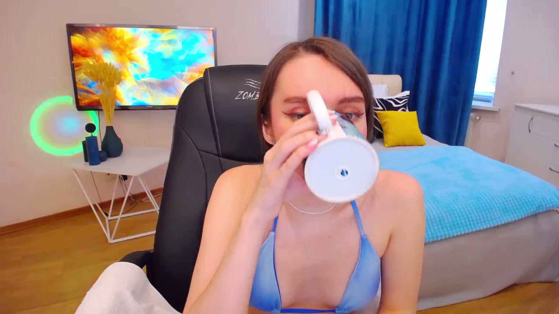 Gallery image thumbnail from Milim_Nava's myfreecams stream on, 10/18/2023, 08:46 image 6 of 20