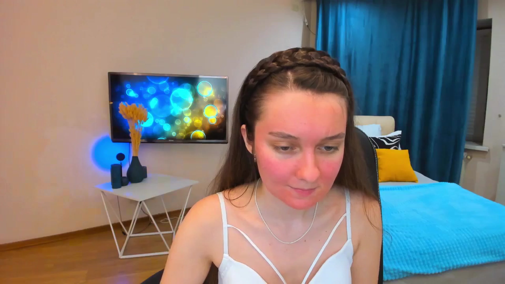 Gallery image thumbnail from Milim_Nava's myfreecams stream on, 10/19/2023, 18:14 image 18 of 20