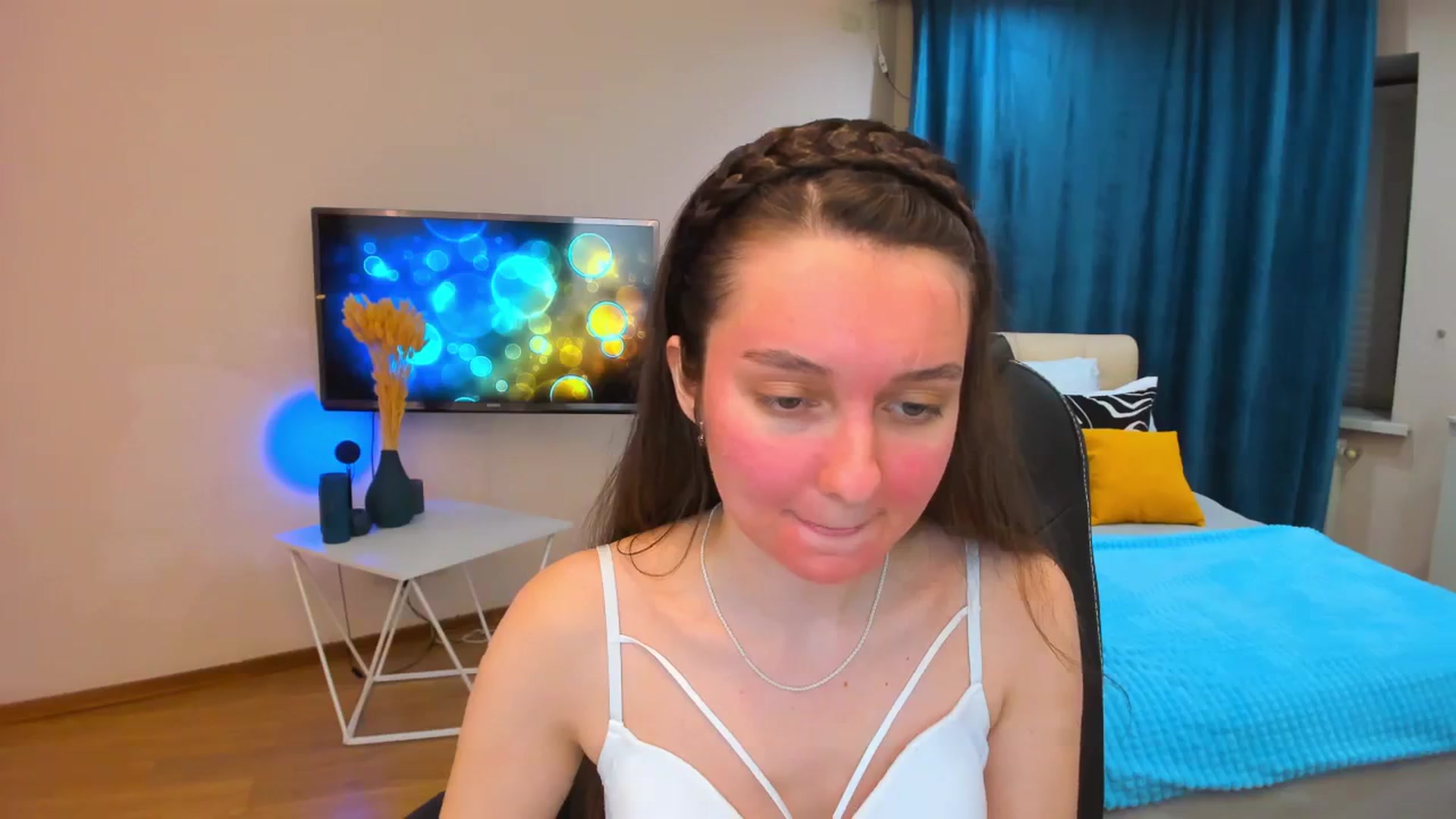 Gallery image thumbnail from Milim_Nava's myfreecams stream on, 10/19/2023, 18:14 image 14 of 20