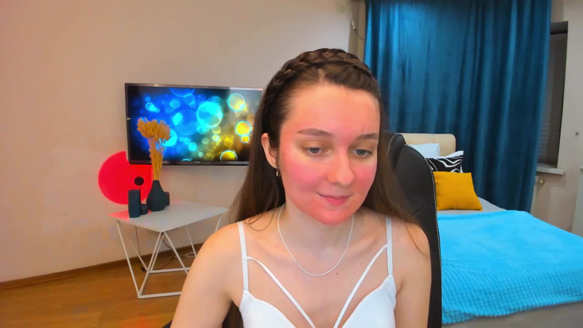 Gallery image thumbnail from Milim_Nava's myfreecams stream on, 10/19/2023, 18:14 image 16 of 20
