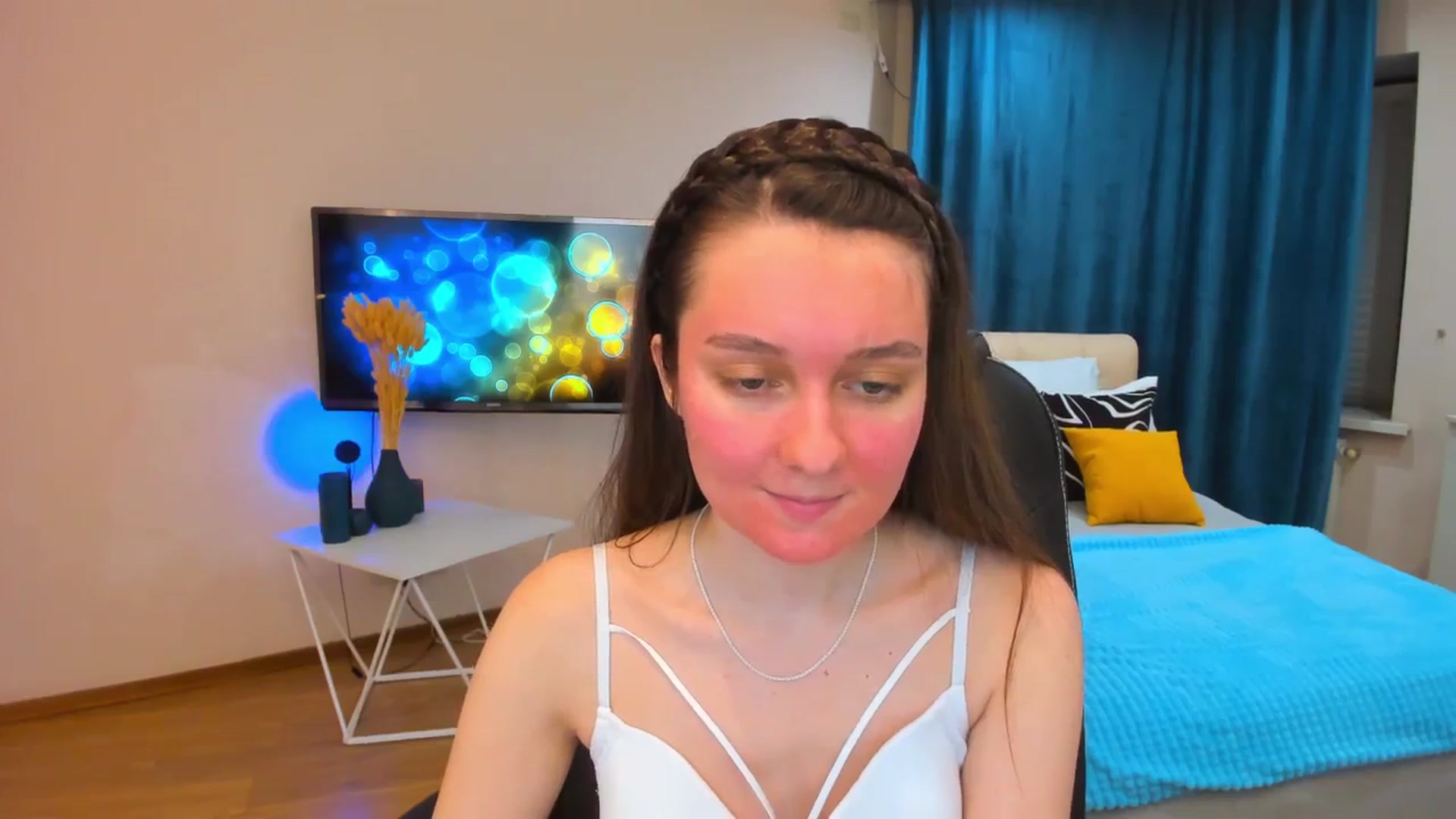 Gallery image thumbnail from Milim_Nava's myfreecams stream on, 10/19/2023, 18:14 image 10 of 20