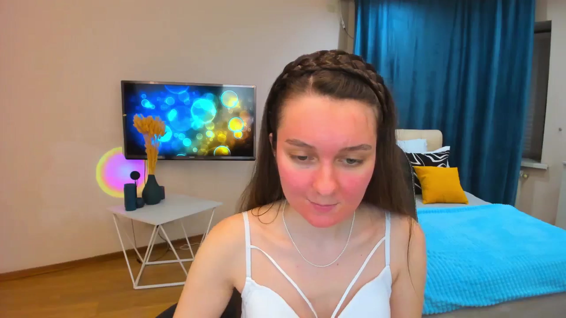 Gallery image thumbnail from Milim_Nava's myfreecams stream on, 10/19/2023, 18:14 image 9 of 20