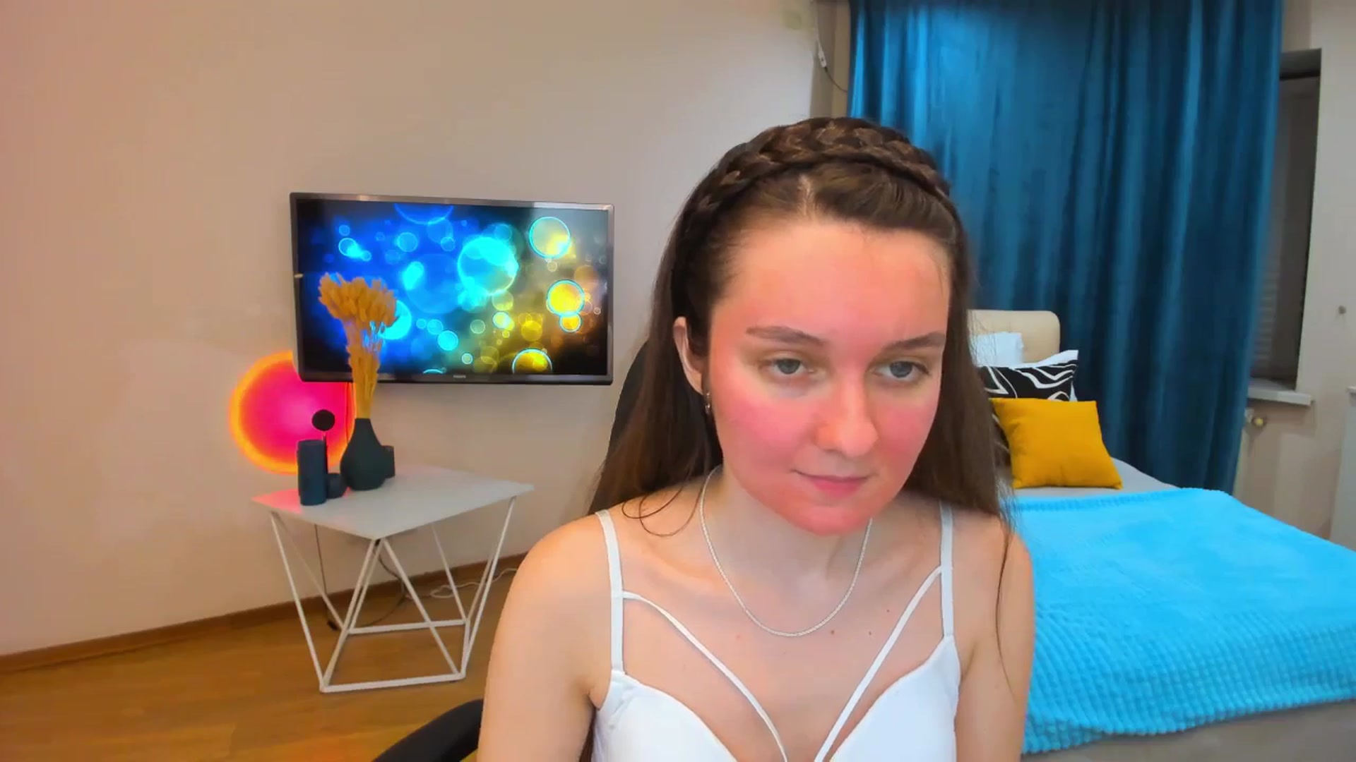 Gallery image thumbnail from Milim_Nava's myfreecams stream on, 10/19/2023, 18:14 image 8 of 20