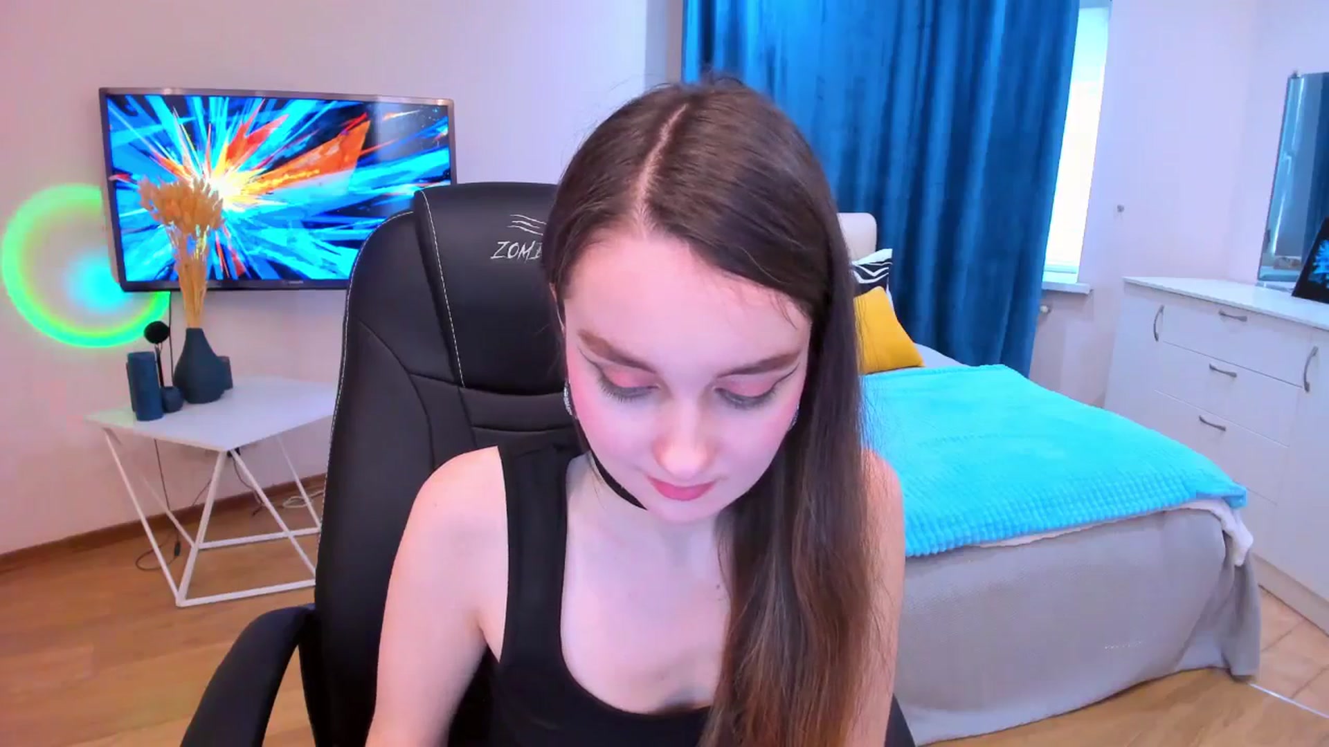 Gallery image thumbnail from Milim_Nava's myfreecams stream on, 10/22/2023, 13:23 image 3 of 20