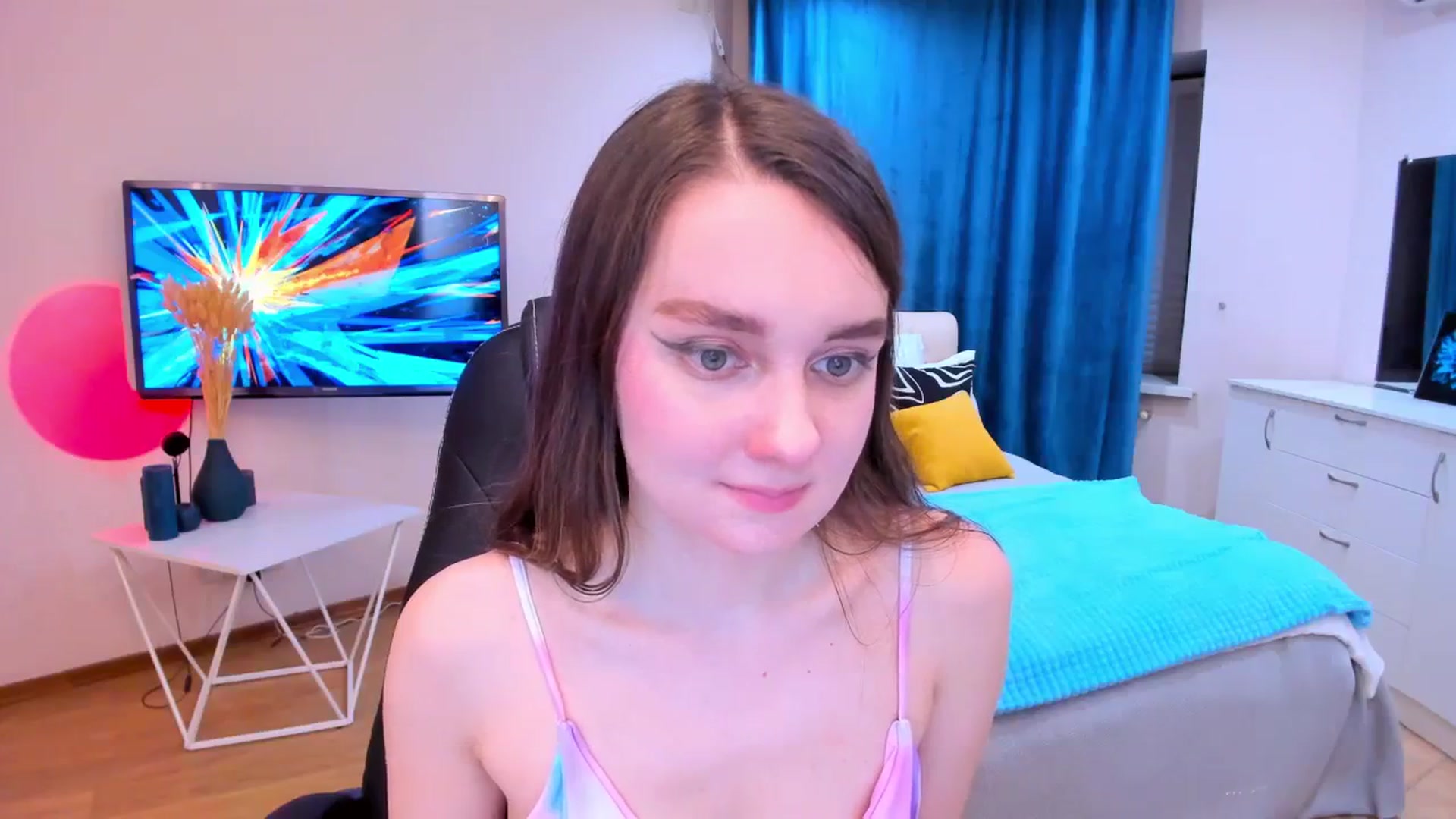 Gallery image thumbnail from Milim_Nava's myfreecams stream on, 10/22/2023, 16:03 image 7 of 20