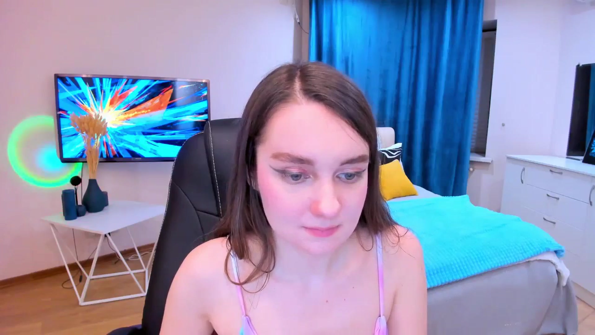 Gallery image thumbnail from Milim_Nava's myfreecams stream on, 10/22/2023, 16:03 image 2 of 20