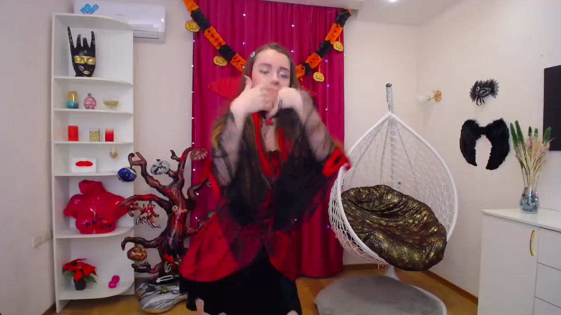 Gallery image thumbnail from Milim_Nava's myfreecams stream on, 10/30/2023, 12:12 image 18 of 20
