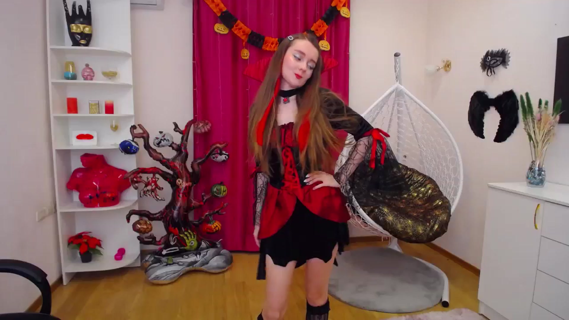 Gallery image thumbnail from Milim_Nava's myfreecams stream on, 10/30/2023, 12:12 image 14 of 20