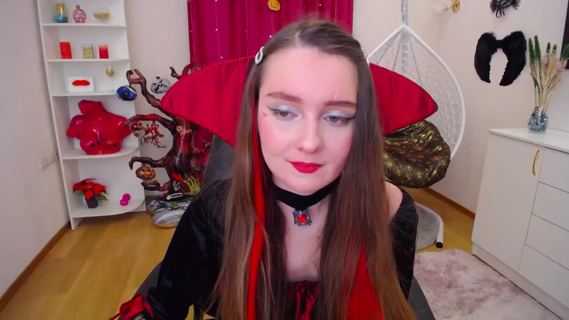 Gallery image thumbnail from Milim_Nava's myfreecams stream on, 10/30/2023, 12:12 image 5 of 20