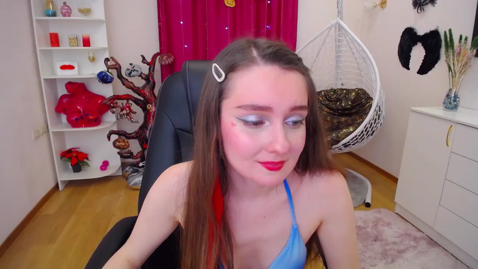 Gallery image thumbnail from Milim_Nava's myfreecams stream on, 10/30/2023, 14:17 image 11 of 20
