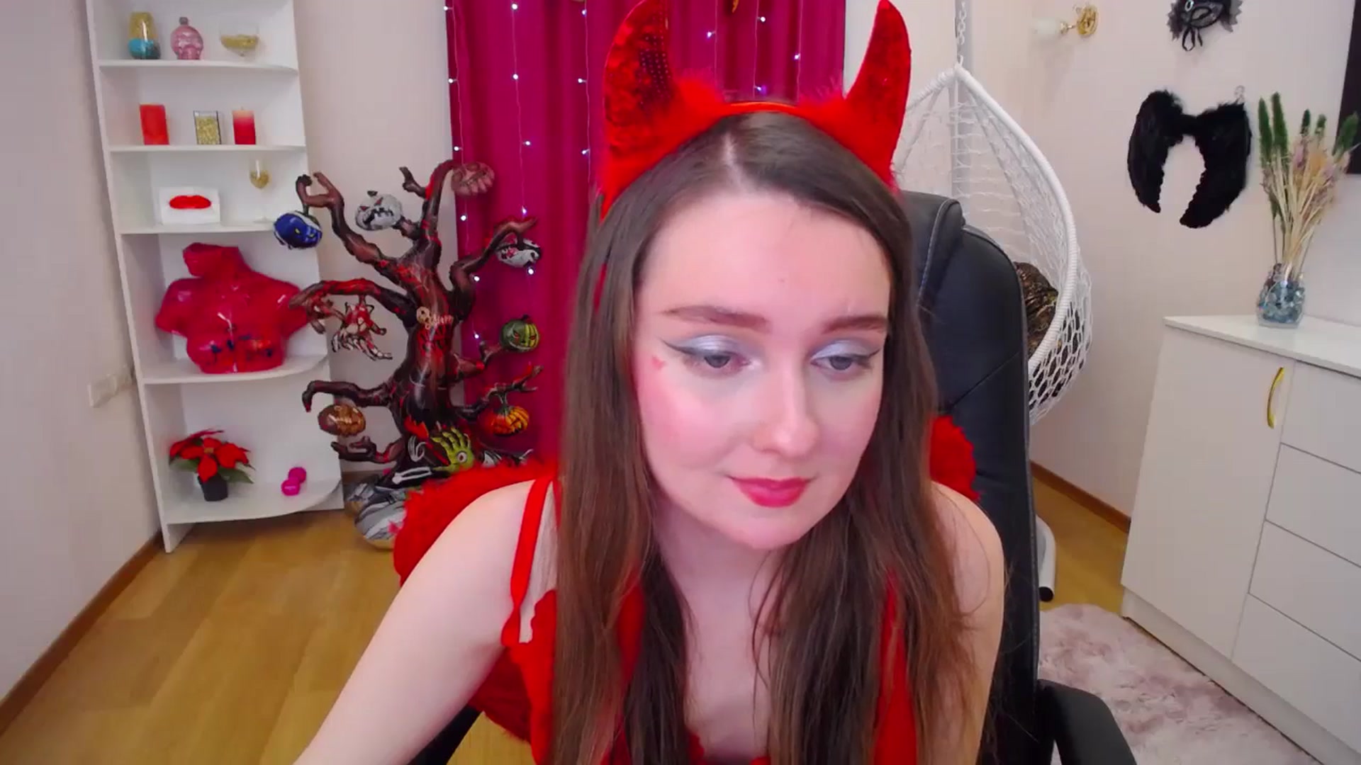 Gallery image thumbnail from Milim_Nava's myfreecams stream on, 10/30/2023, 14:53 image 19 of 20