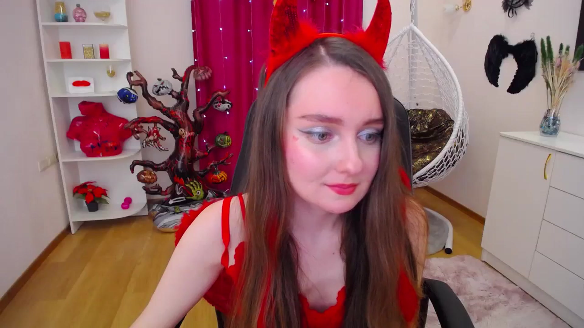Gallery image thumbnail from Milim_Nava's myfreecams stream on, 10/30/2023, 14:53 image 13 of 20