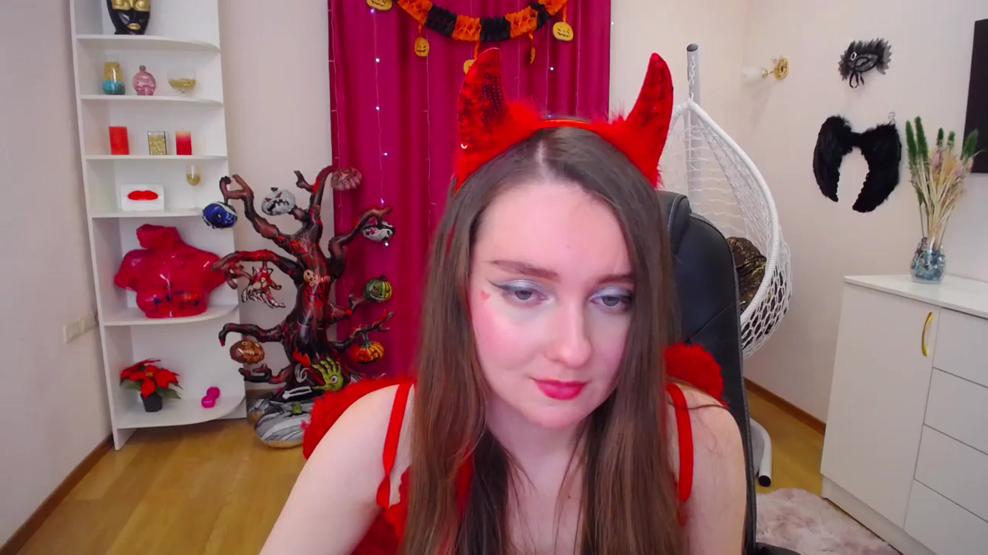 Gallery image thumbnail from Milim_Nava's myfreecams stream on, 10/30/2023, 14:53 image 17 of 20