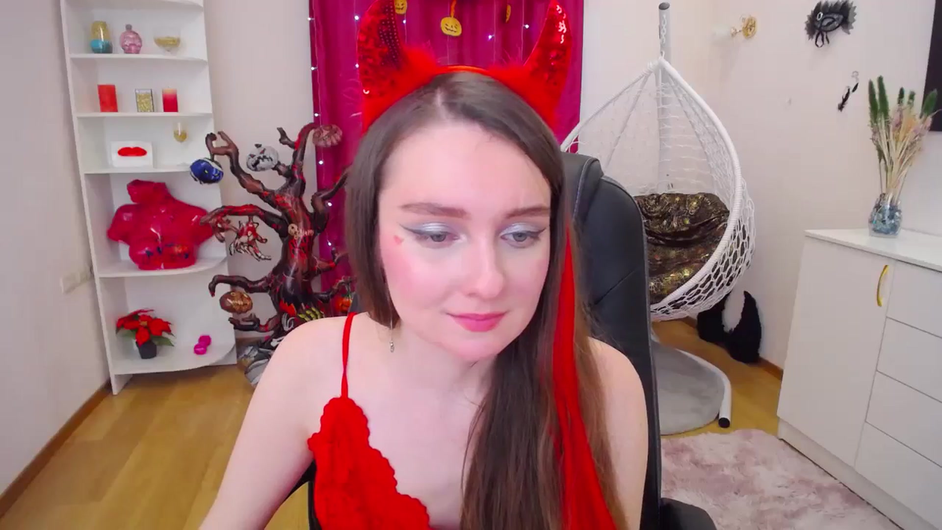 Gallery image thumbnail from Milim_Nava's myfreecams stream on, 10/30/2023, 16:59 image 7 of 20
