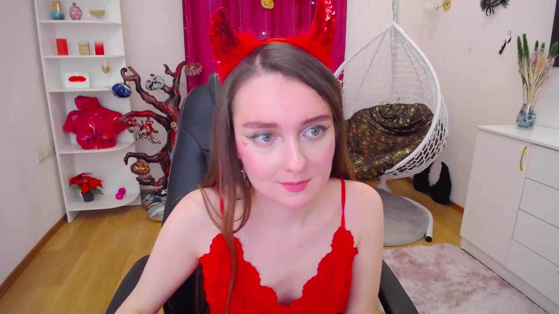 Gallery image thumbnail from Milim_Nava's myfreecams stream on, 10/30/2023, 16:59 image 14 of 20
