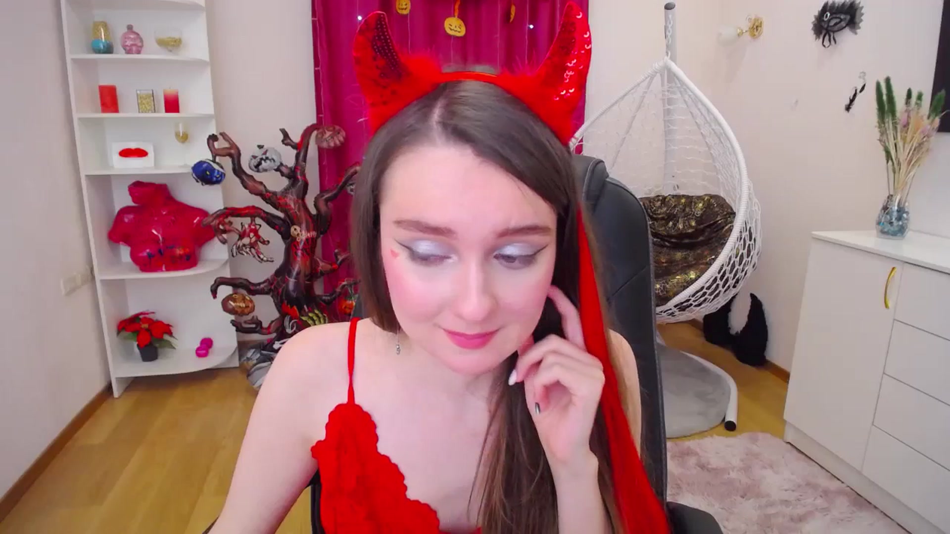 Gallery image thumbnail from Milim_Nava's myfreecams stream on, 10/30/2023, 16:59 image 6 of 20