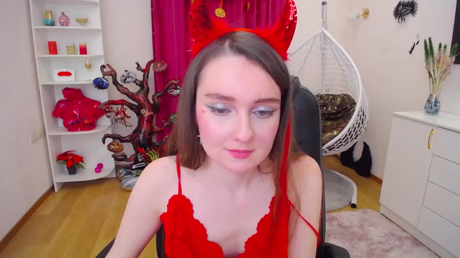 Gallery image thumbnail from Milim_Nava's myfreecams stream on, 10/30/2023, 16:59 image 9 of 20