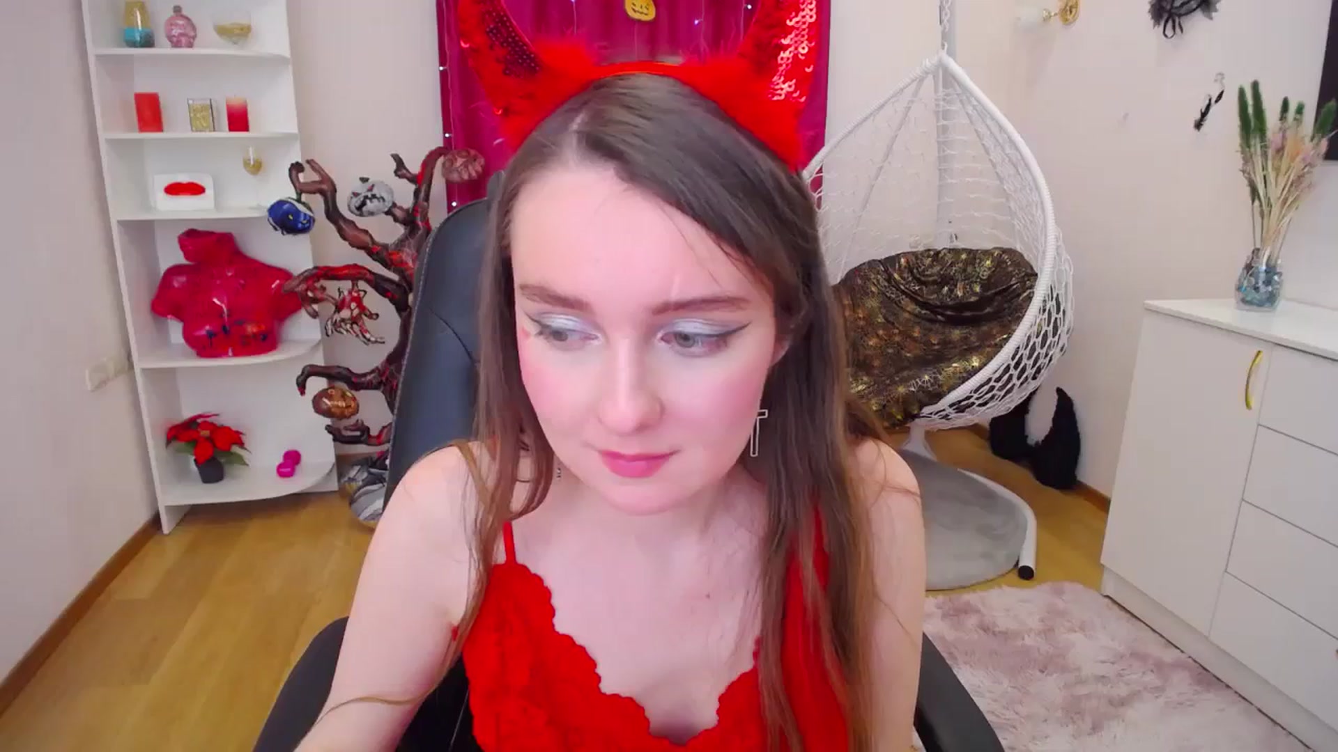 Gallery image thumbnail from Milim_Nava's myfreecams stream on, 10/30/2023, 16:59 image 13 of 20