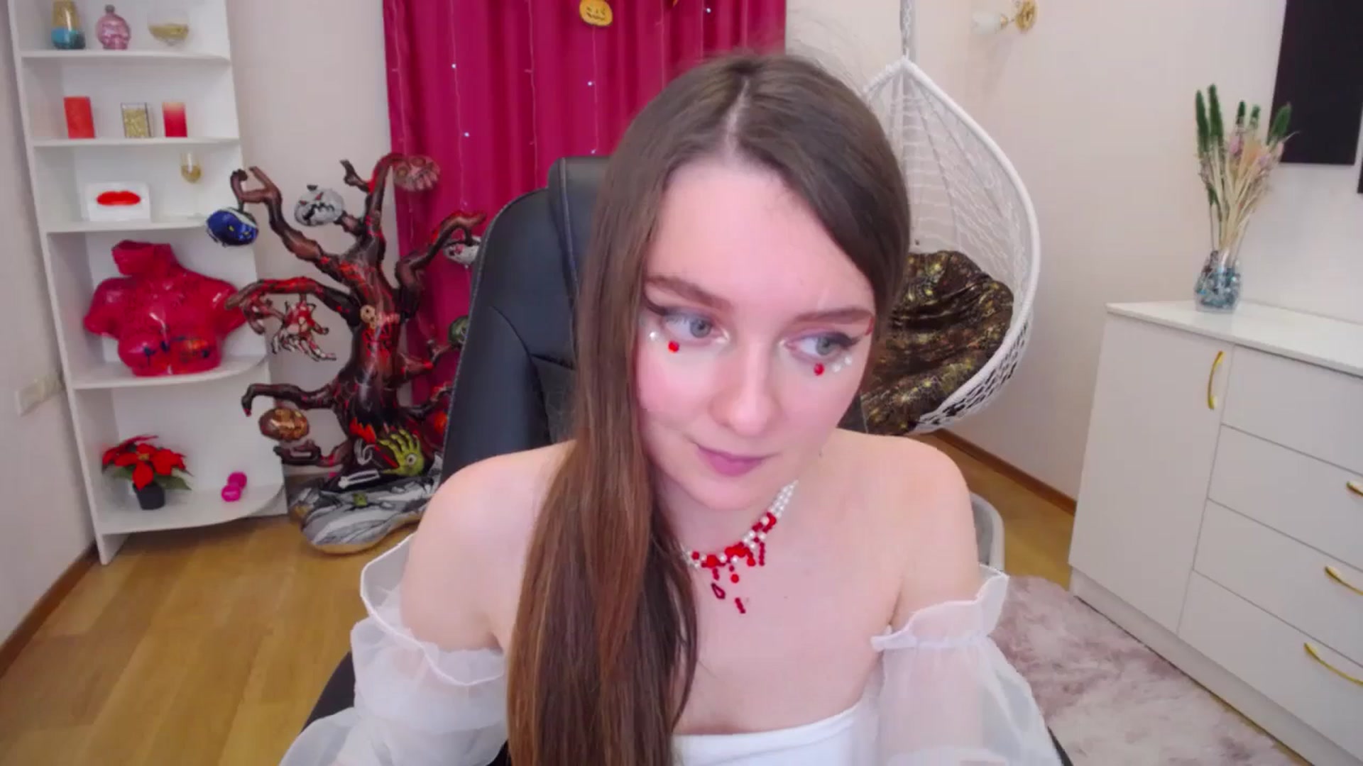 Gallery image thumbnail from Milim_Nava's myfreecams stream on, 10/31/2023, 07:50 image 5 of 20