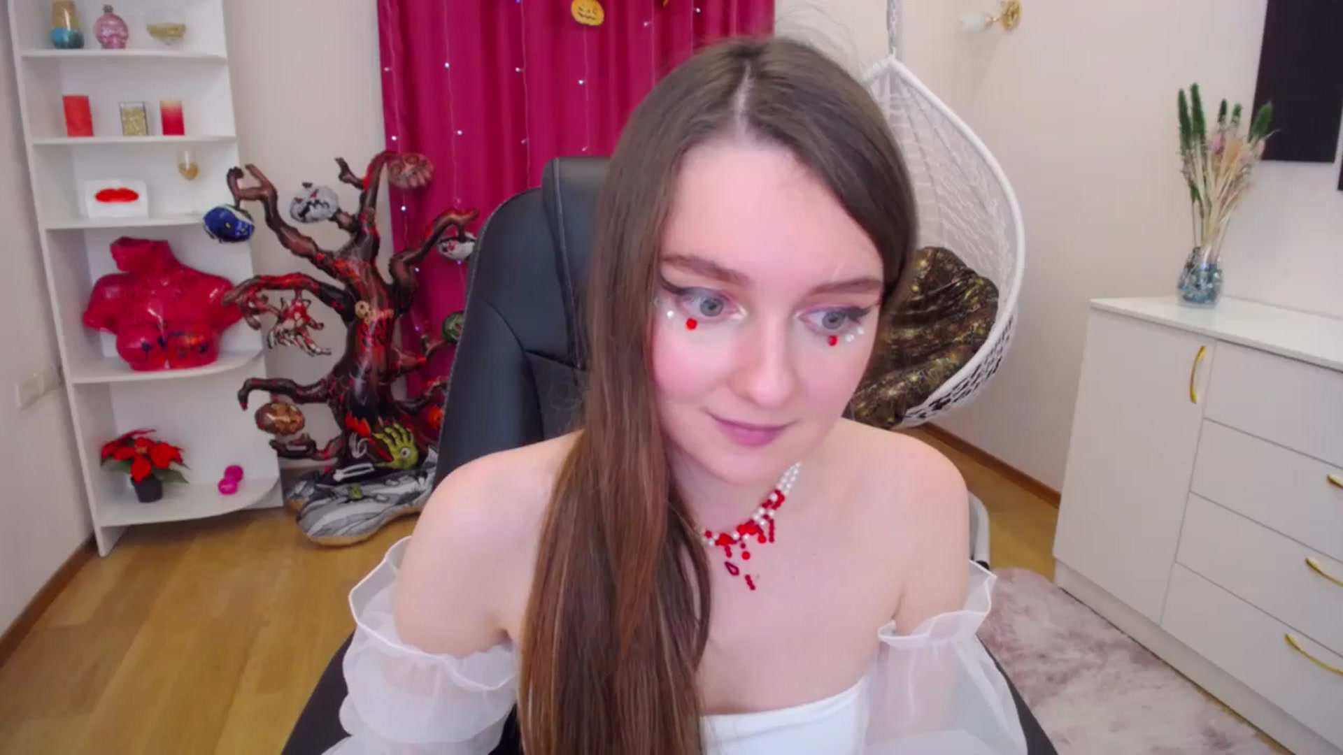 Gallery image thumbnail from Milim_Nava's myfreecams stream on, 10/31/2023, 07:50 image 2 of 20