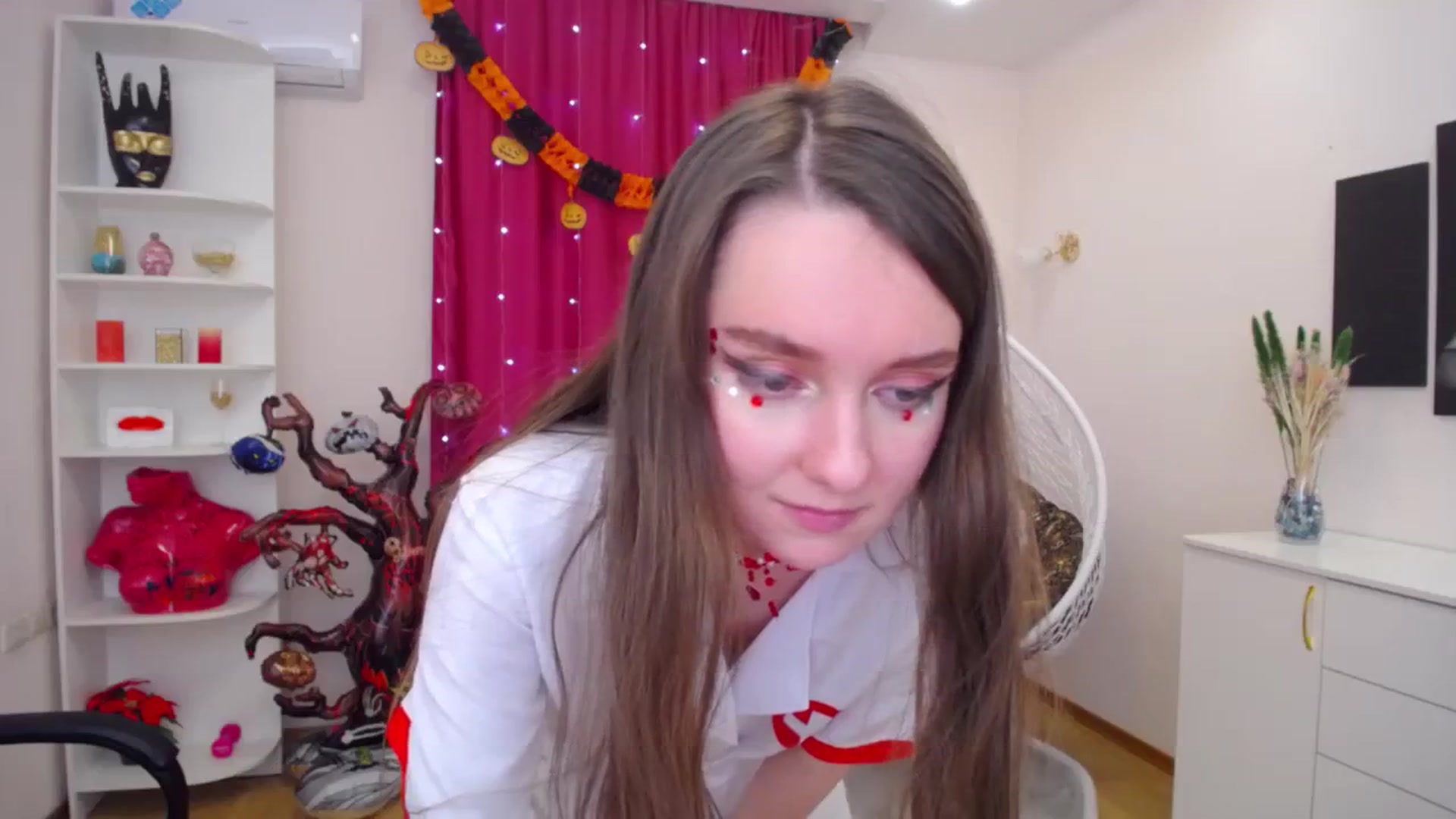 Gallery image thumbnail from Milim_Nava's myfreecams stream on, 10/31/2023, 09:41 image 15 of 20