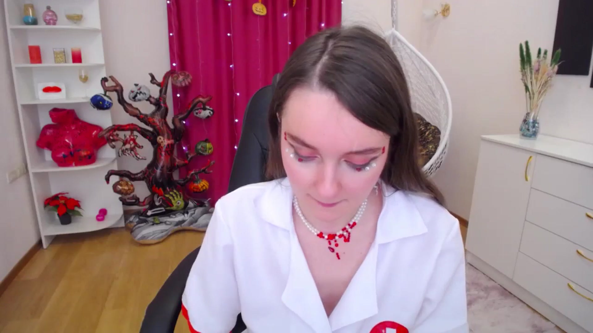 Gallery image thumbnail from Milim_Nava's myfreecams stream on, 10/31/2023, 09:41 image 6 of 20