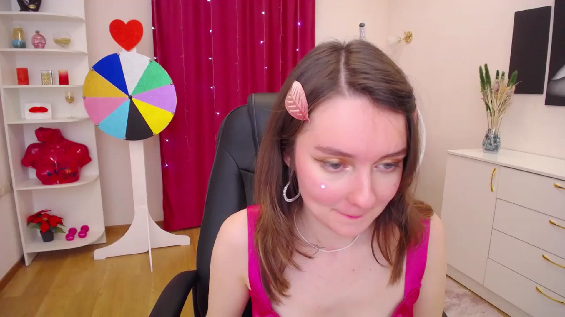 Gallery image thumbnail from Milim_Nava's myfreecams stream on, 11/03/2023, 11:43 image 13 of 20