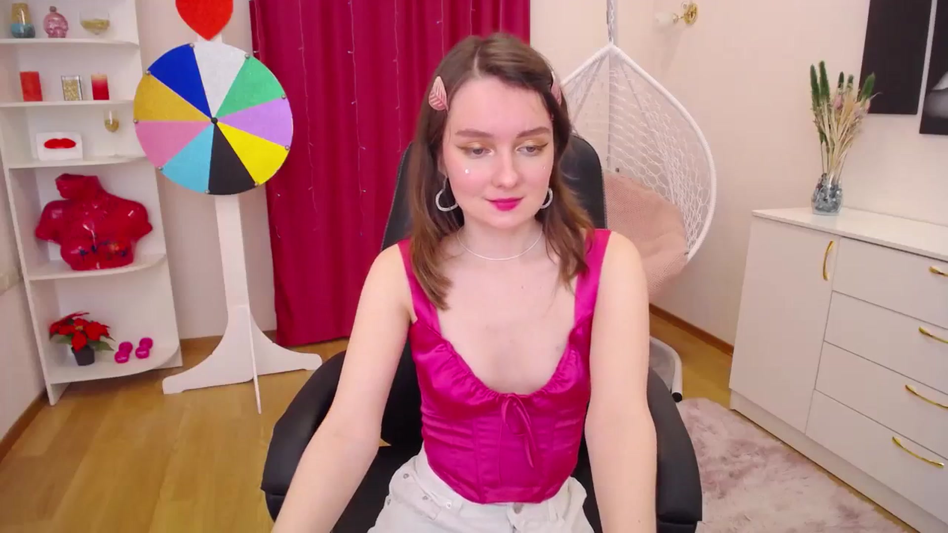 Gallery image thumbnail from Milim_Nava's myfreecams stream on, 11/03/2023, 11:43 image 9 of 20
