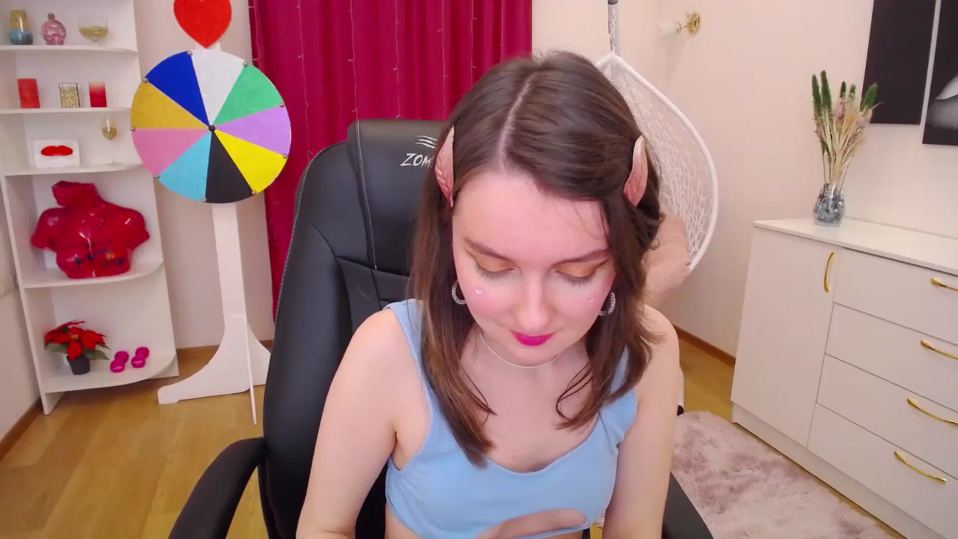 Gallery image thumbnail from Milim_Nava's myfreecams stream on, 11/03/2023, 12:30 image 17 of 20