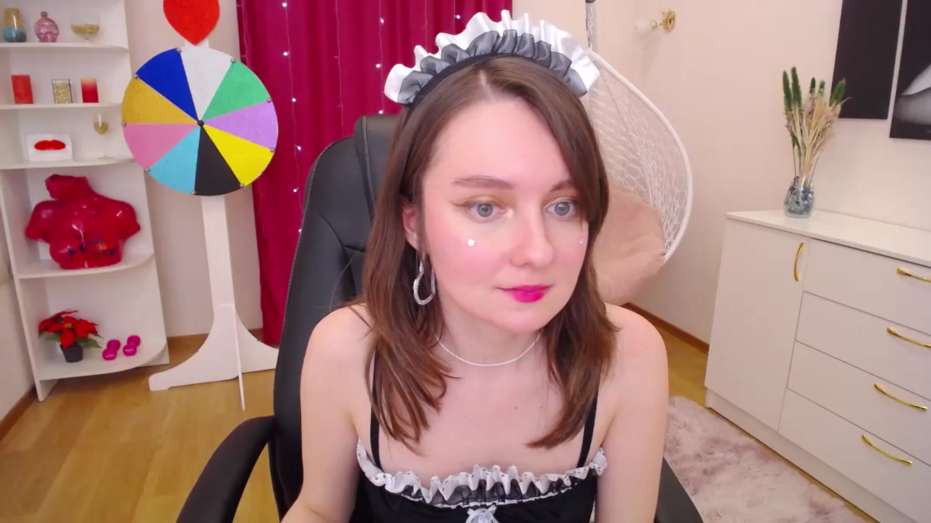 Gallery image thumbnail from Milim_Nava's myfreecams stream on, 11/03/2023, 15:38 image 16 of 20