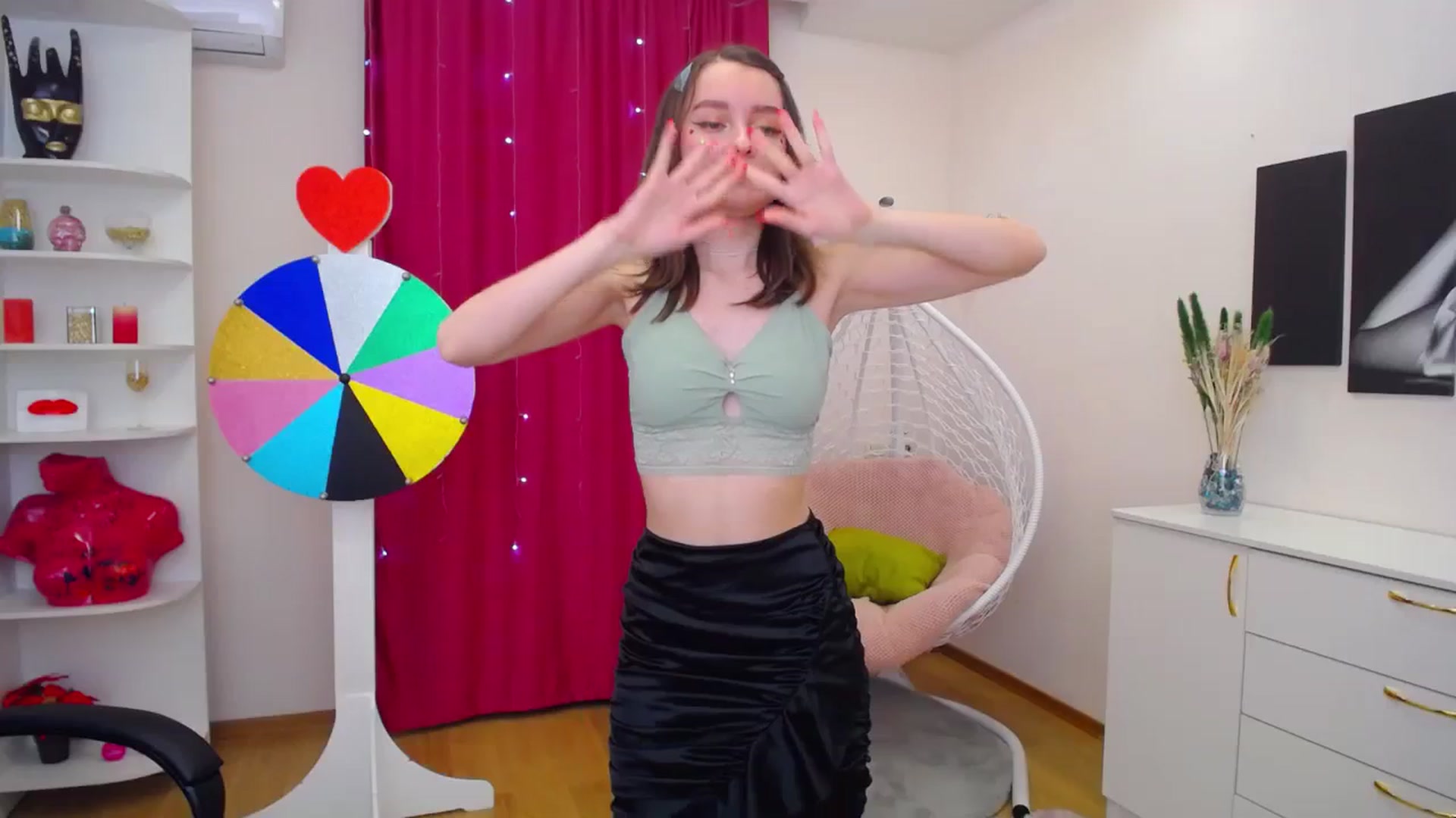 Gallery image thumbnail from Milim_Nava's myfreecams stream on, 11/04/2023, 11:37 image 4 of 20