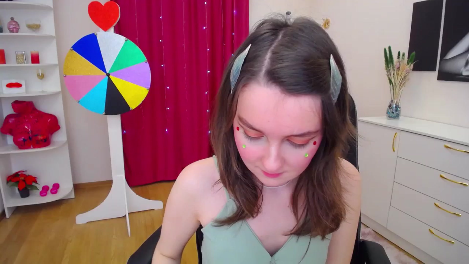 Gallery image thumbnail from Milim_Nava's myfreecams stream on, 11/04/2023, 11:37 image 15 of 20