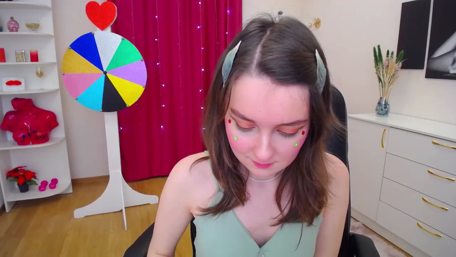 Gallery image thumbnail from Milim_Nava's myfreecams stream on, 11/04/2023, 11:37 image 14 of 20