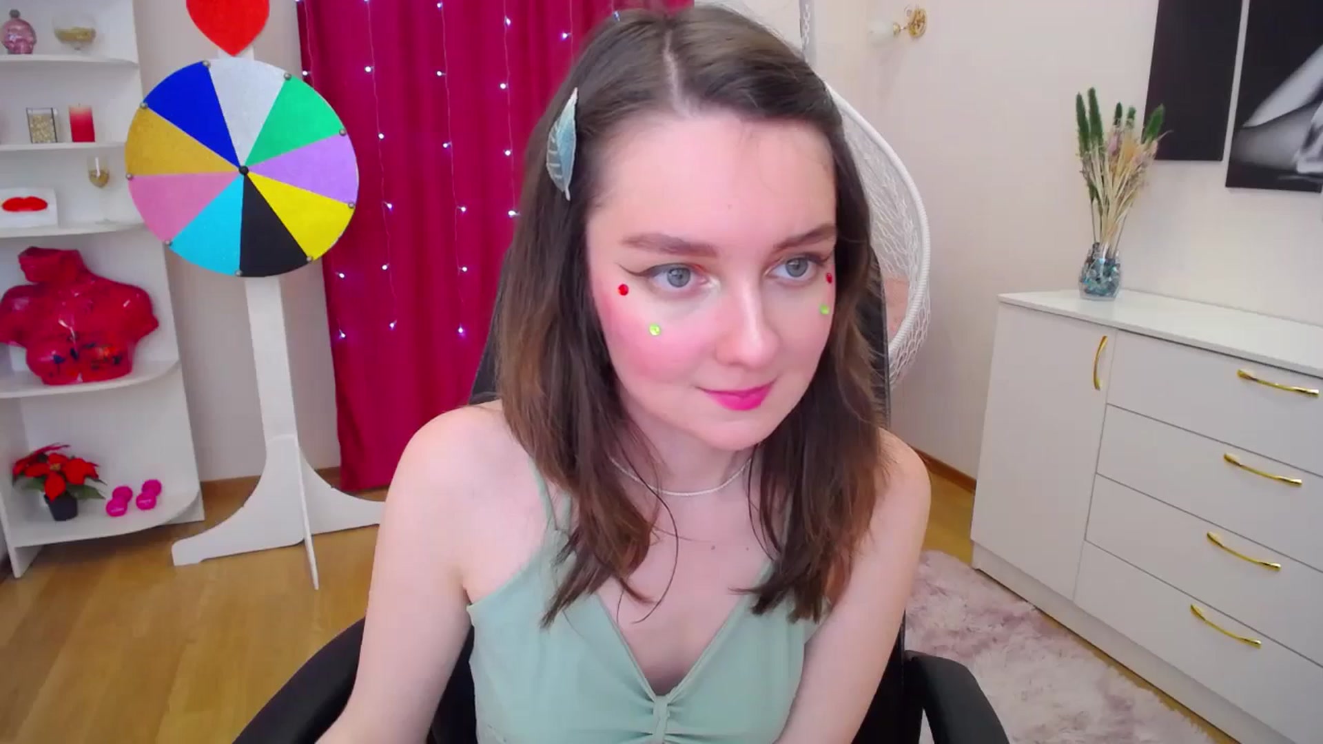 Gallery image thumbnail from Milim_Nava's myfreecams stream on, 11/04/2023, 15:01 image 9 of 20