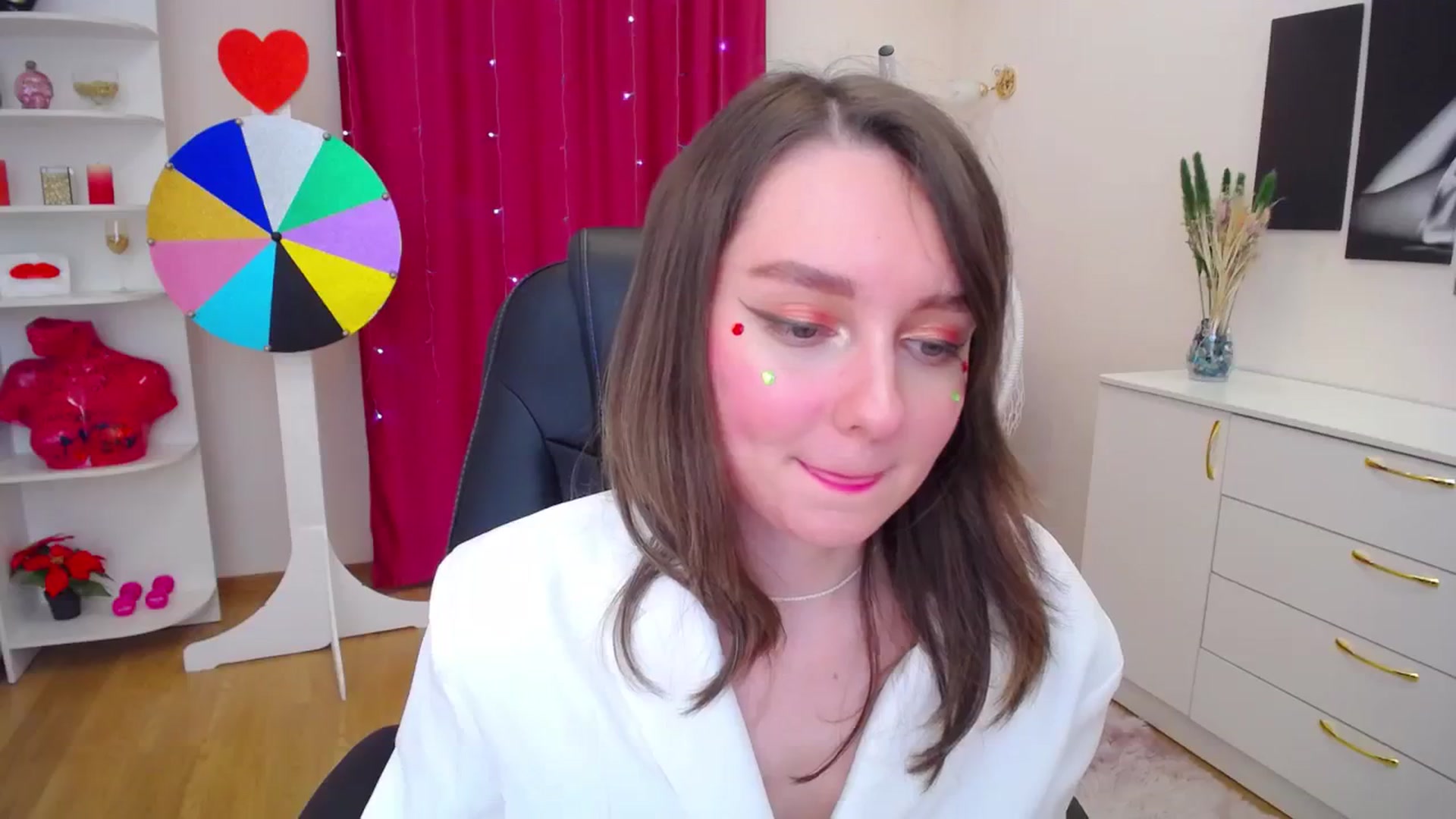 Gallery image thumbnail from Milim_Nava's myfreecams stream on, 11/04/2023, 15:27 image 16 of 20