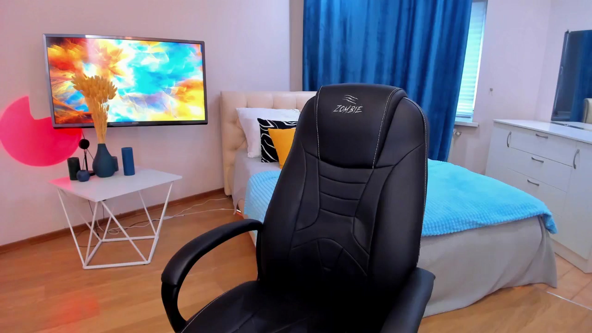Gallery image thumbnail from Milim_Nava's myfreecams stream on, 11/06/2023, 06:25 image 13 of 20