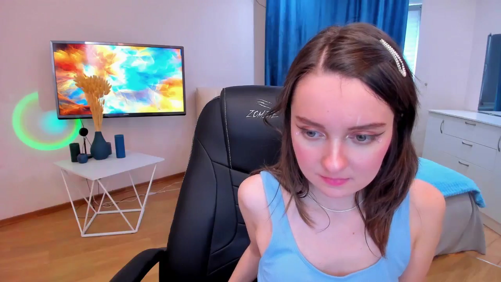 Gallery image thumbnail from Milim_Nava's myfreecams stream on, 11/06/2023, 09:52 image 8 of 20