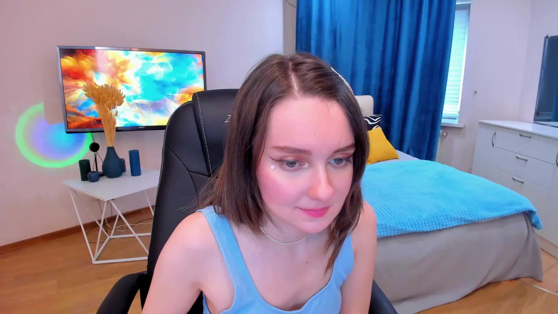 Gallery image thumbnail from Milim_Nava's myfreecams stream on, 11/06/2023, 09:52 image 7 of 20