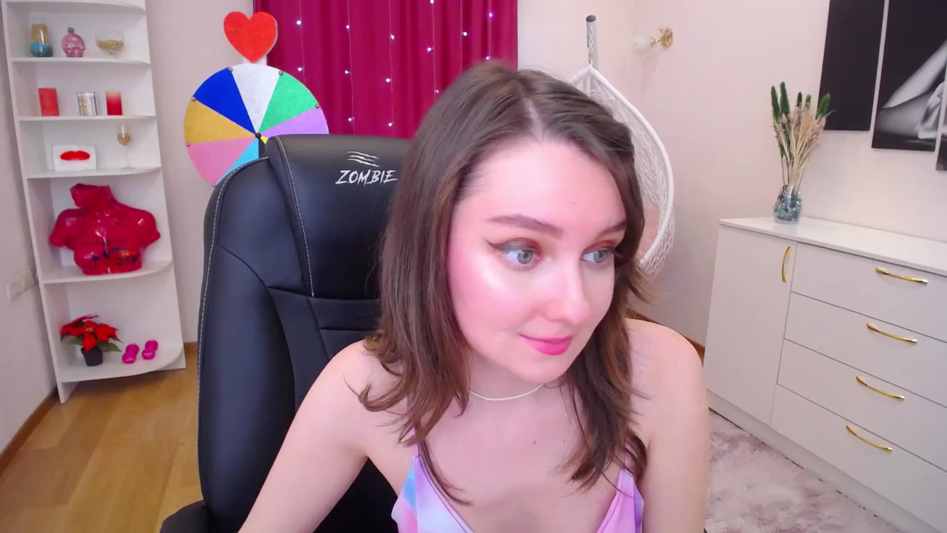 Gallery image thumbnail from Milim_Nava's myfreecams stream on, 11/07/2023, 06:40 image 2 of 20